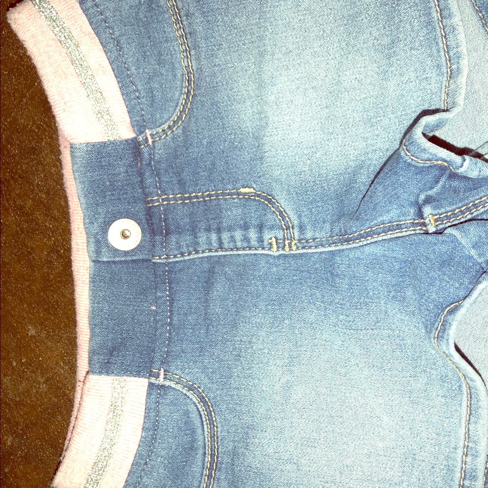 2 pairs of Adorable shorts 🎀